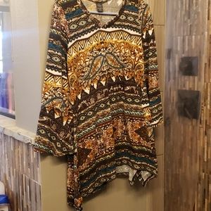 Ladies size small to medium brown print tunic top